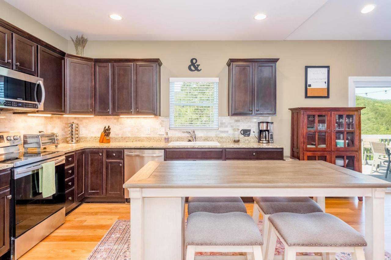 Вилла Winston'S Ridge Fairview Экстерьер фото